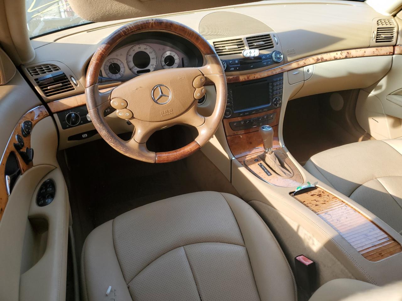 2008 Mercedes-Benz E-klasse VIN WDBUF87X48B332524 Copart auction photo, rear end / minor dent/scratches damage thumbnail 8