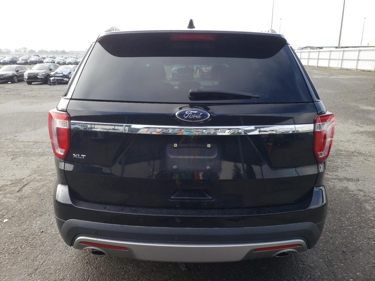 2017 Ford Explorer VIN 1FM5K7D8XHGE25667 Copart auction photo, front end / undercarriage damage thumbnail 6