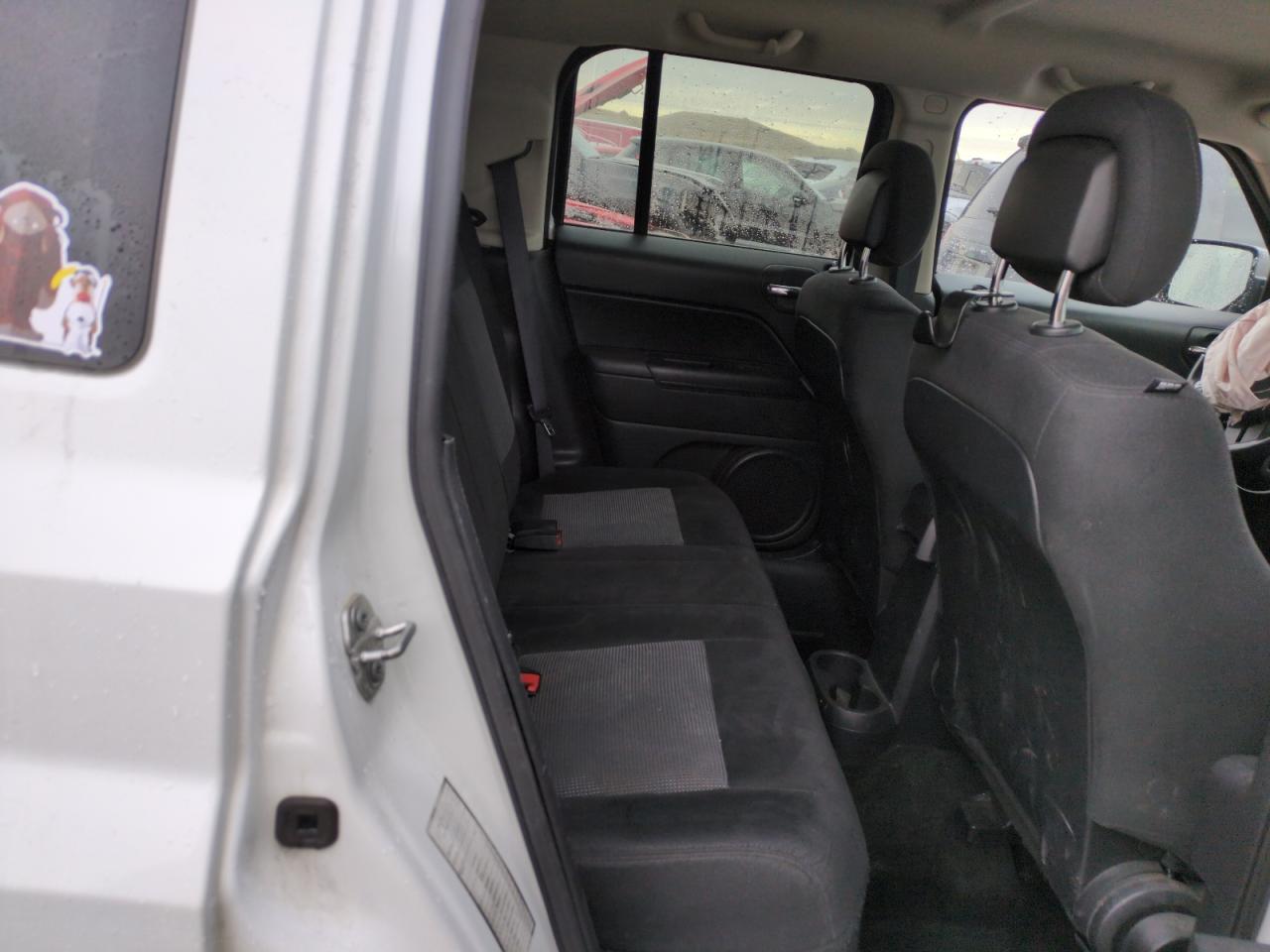 2017 Jeep Liberty (Patriot) VIN 1C4NJRFB7HD175513 Copart auction photo, front end damage thumbnail 10
