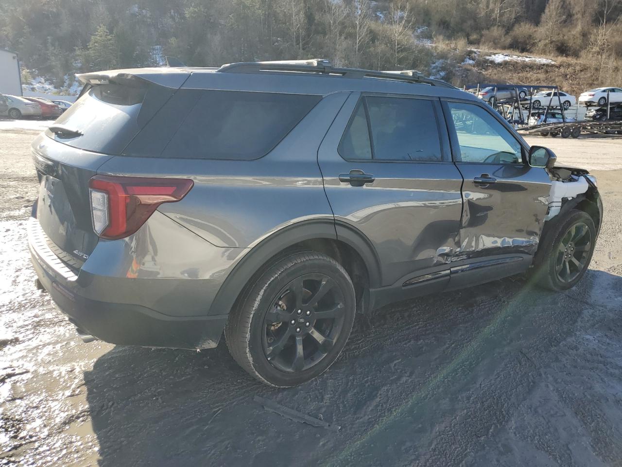 2023 Ford Explorer VIN 1FMSK8KH1PGA46700 Copart auction photo, front end / side damage thumbnail 3