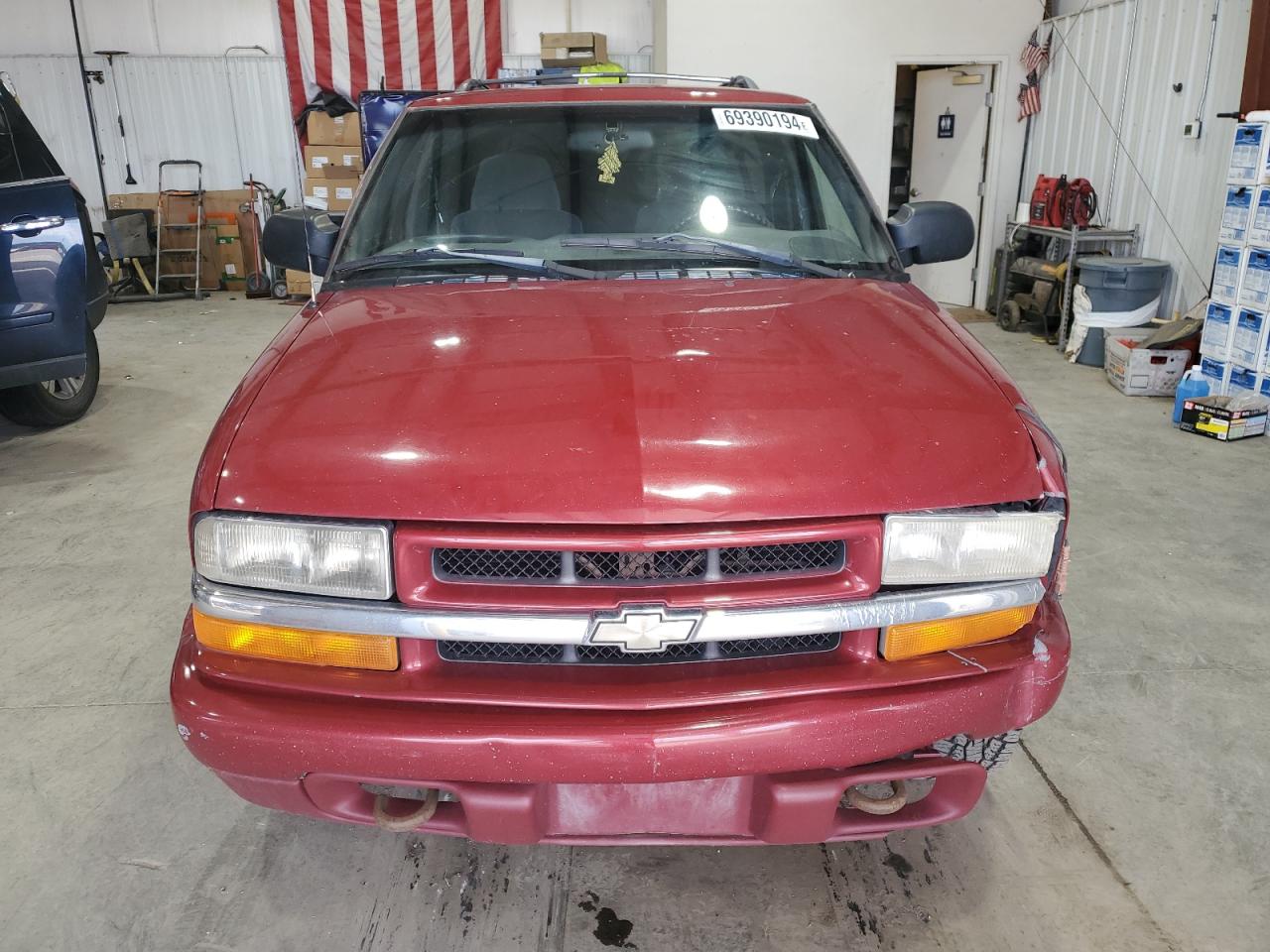 1999 Chevrolet Blazer VIN 1GNCT18W7XK193241 Copart auction photo, all over / mechanical damage thumbnail 5