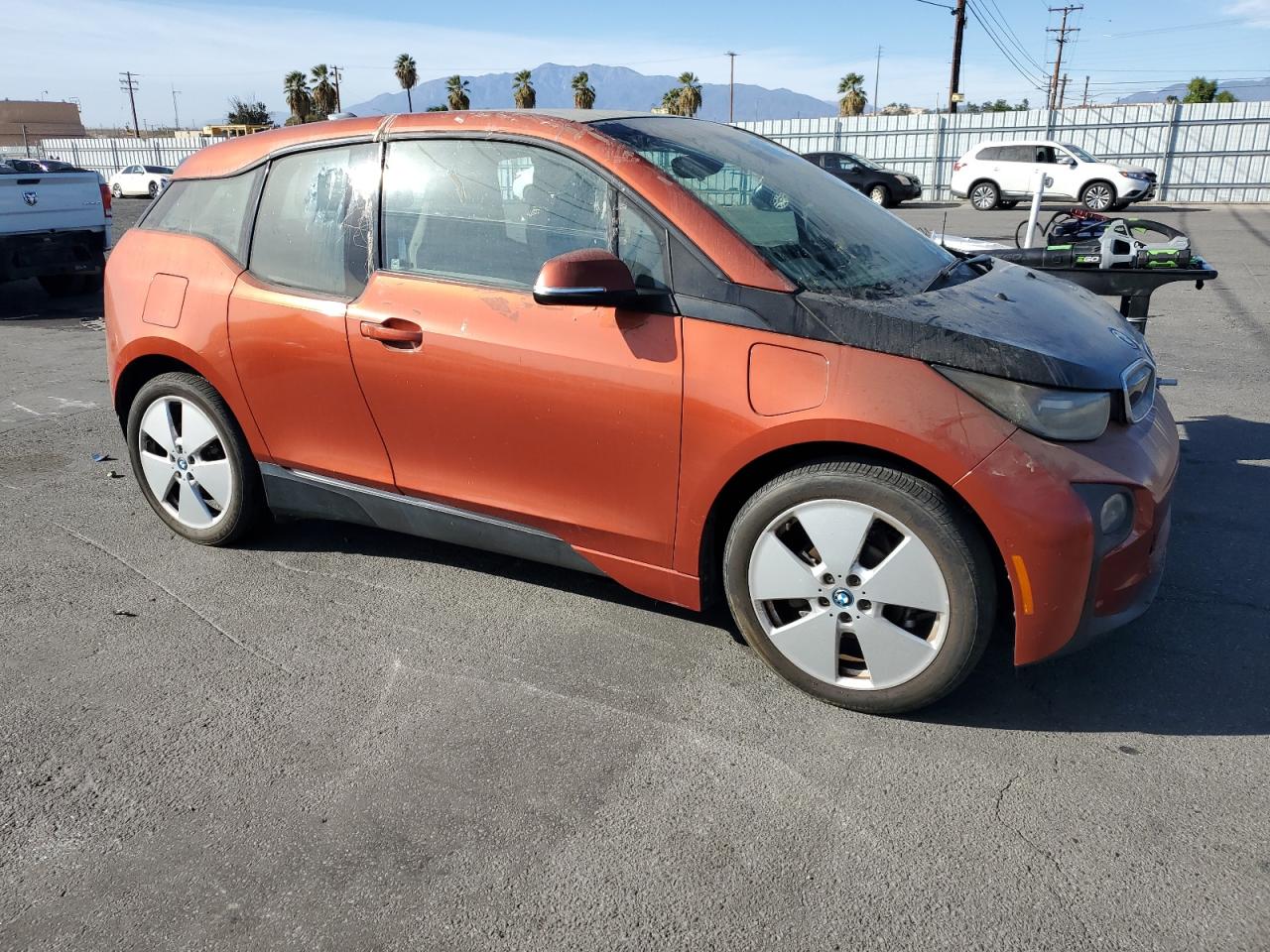 2014 BMW i3 VIN WBY1Z4C5XEV274422 Copart auction photo, normal wear damage thumbnail 4