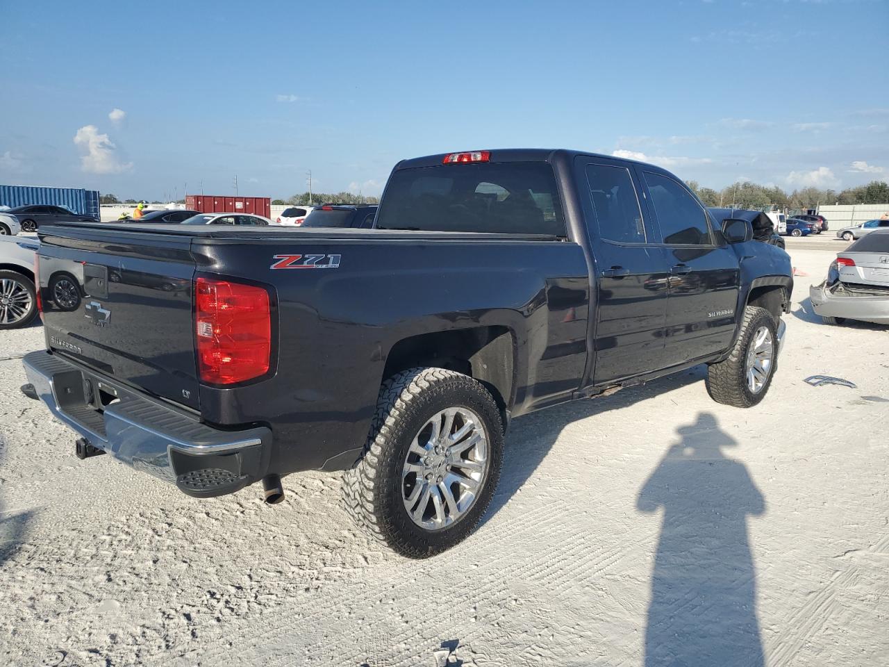 2015 Chevrolet Silverado VIN 1GCVKREC9FZ391029 Copart auction photo, front end damage thumbnail 3