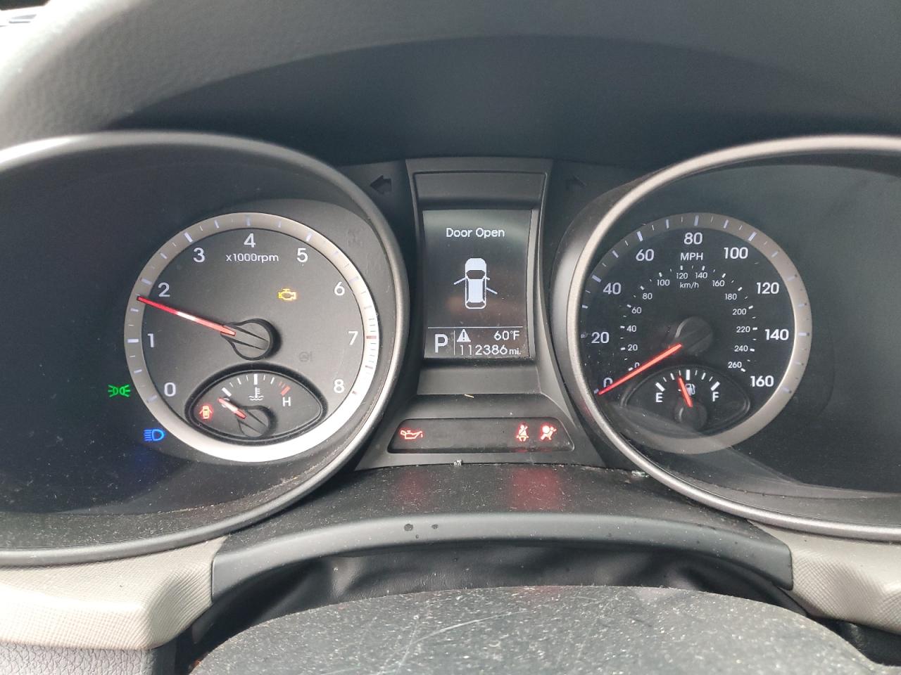 2016 Hyundai Santa Fe VIN 5XYZTDLB3GG353761 Copart auction photo, rear end / front end damage thumbnail 9