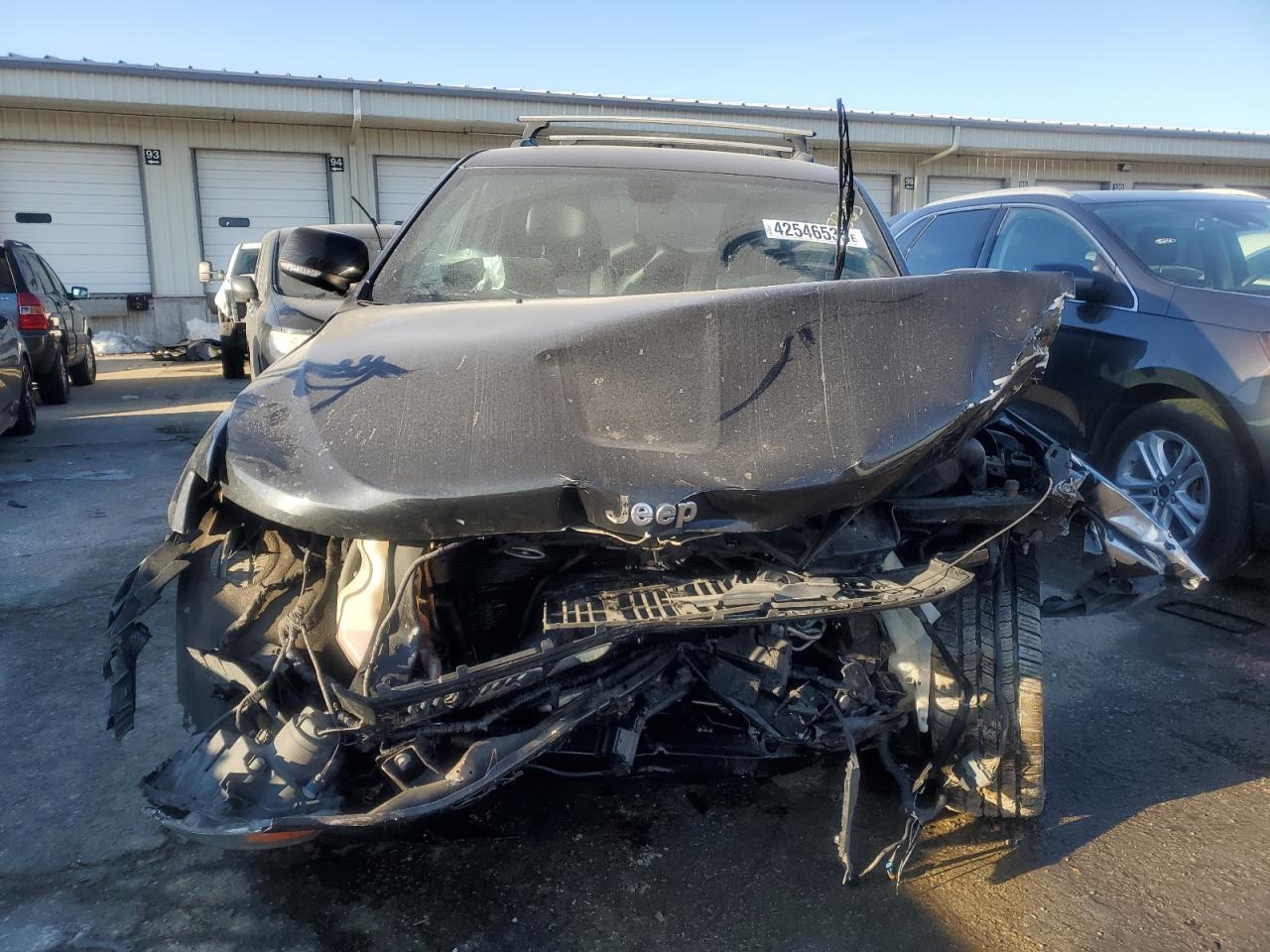 2014 Jeep Grand Cherokee VIN 1C4RJFDG0EC417383 Copart auction photo, front end damage thumbnail 5