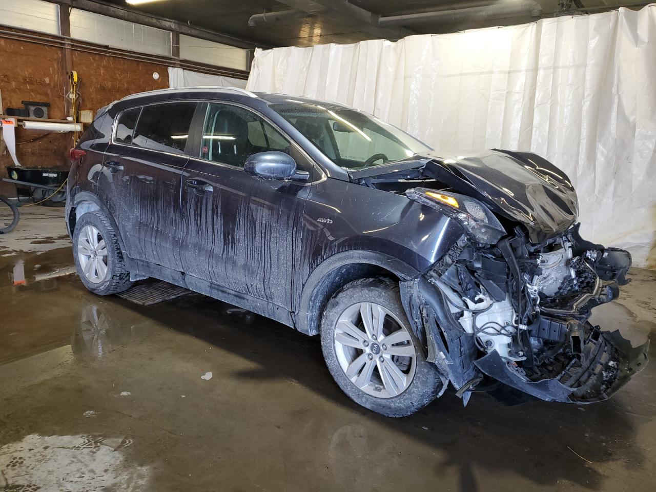 2018 KIA Sportage VIN KNDPMCAC7J7466580 Copart auction photo, front end / side damage thumbnail 4