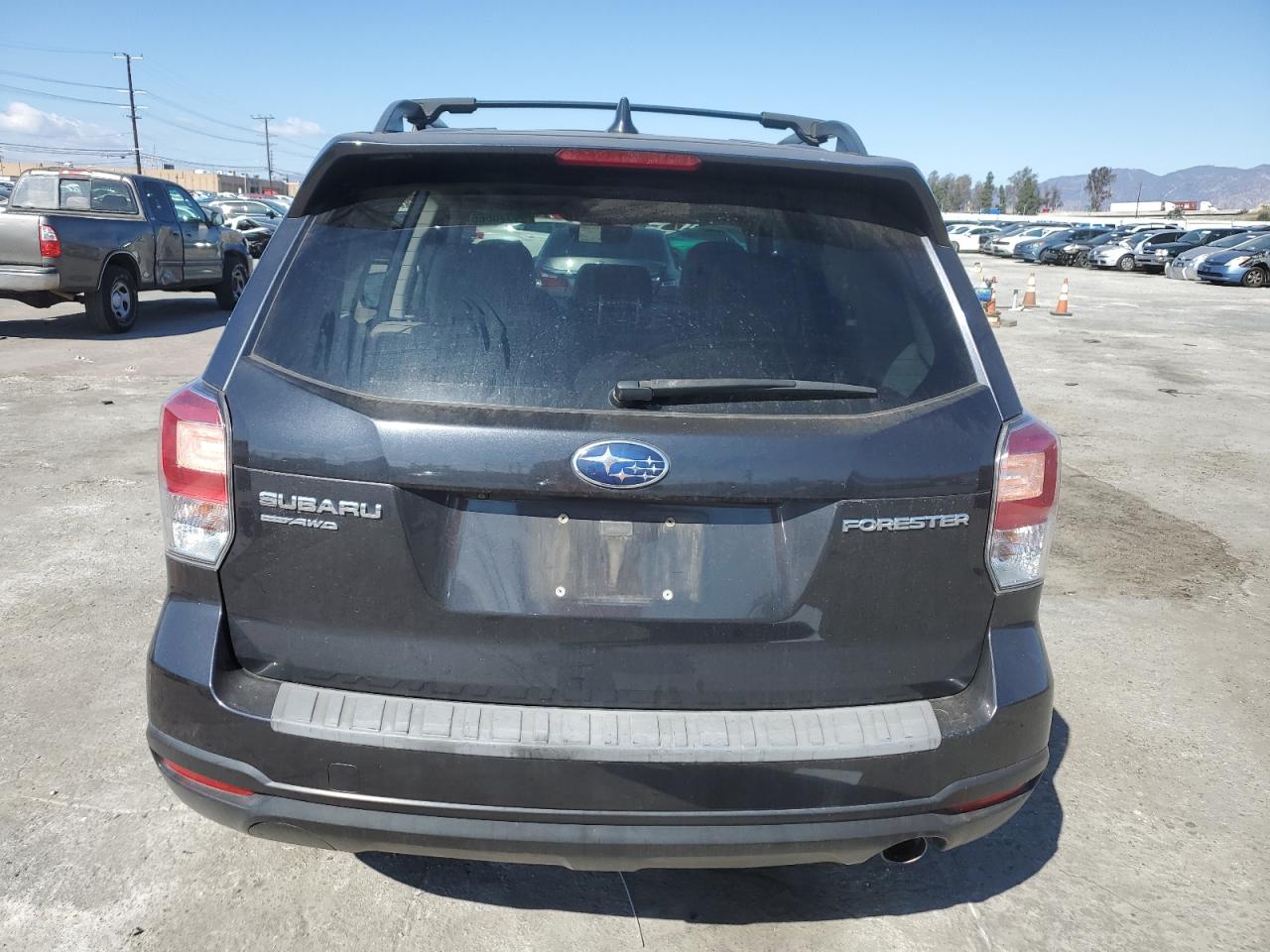 2018 Subaru Forester VIN JF2SJAJC3JH609625 Copart auction photo, side / front end damage thumbnail 6