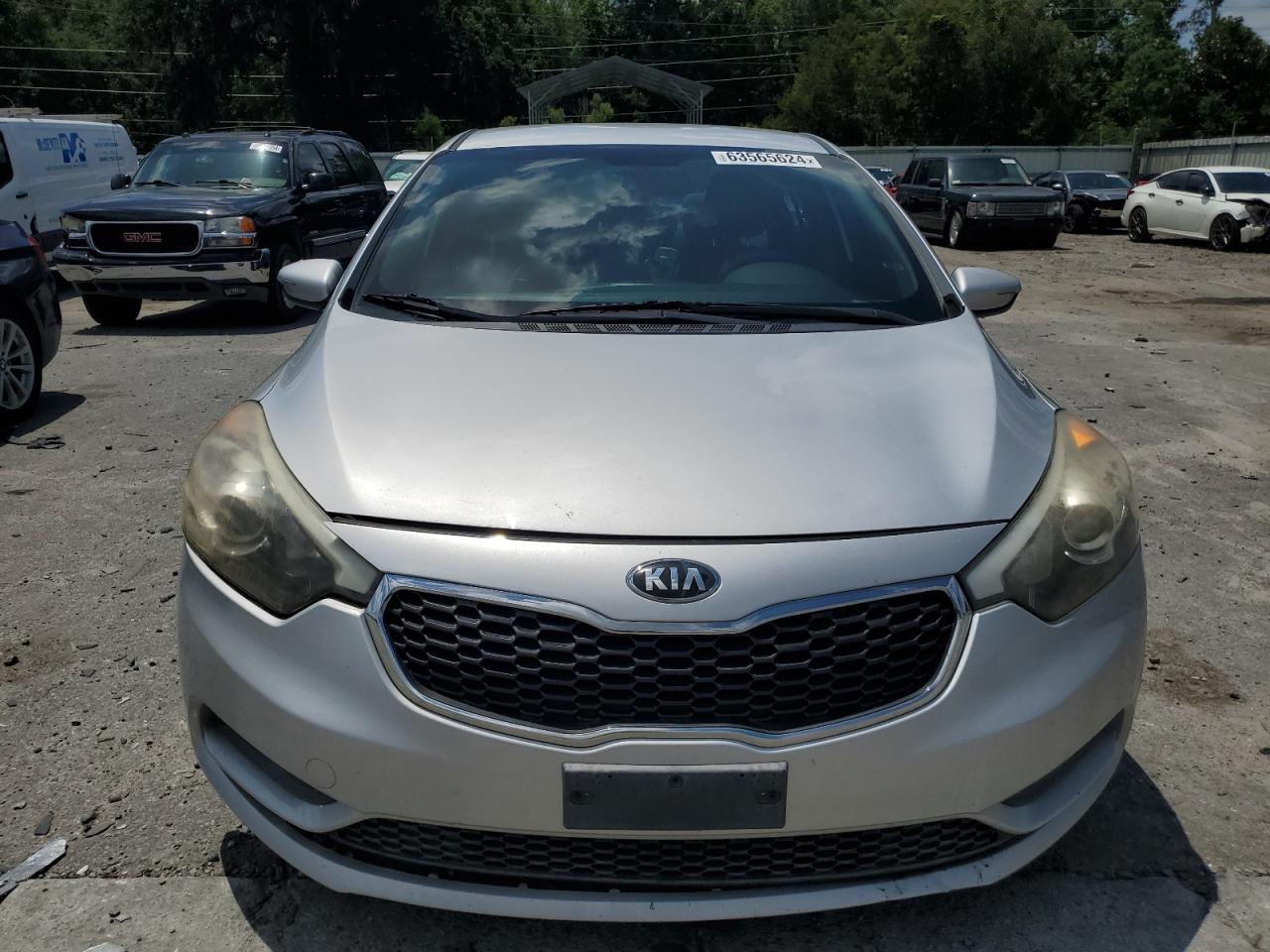 2015 KIA Forte VIN KNAFX4A60F5375654 Copart auction photo, water/flood / rear end damage thumbnail 5