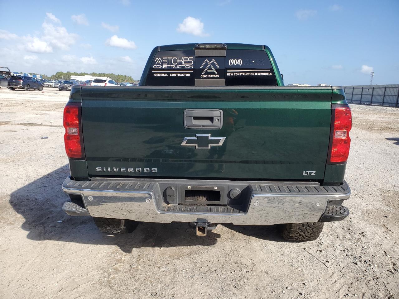 2015 Chevrolet Silverado VIN 3GCUKSEC1FG173590 Copart auction photo, front end / minor dent/scratches damage thumbnail 6