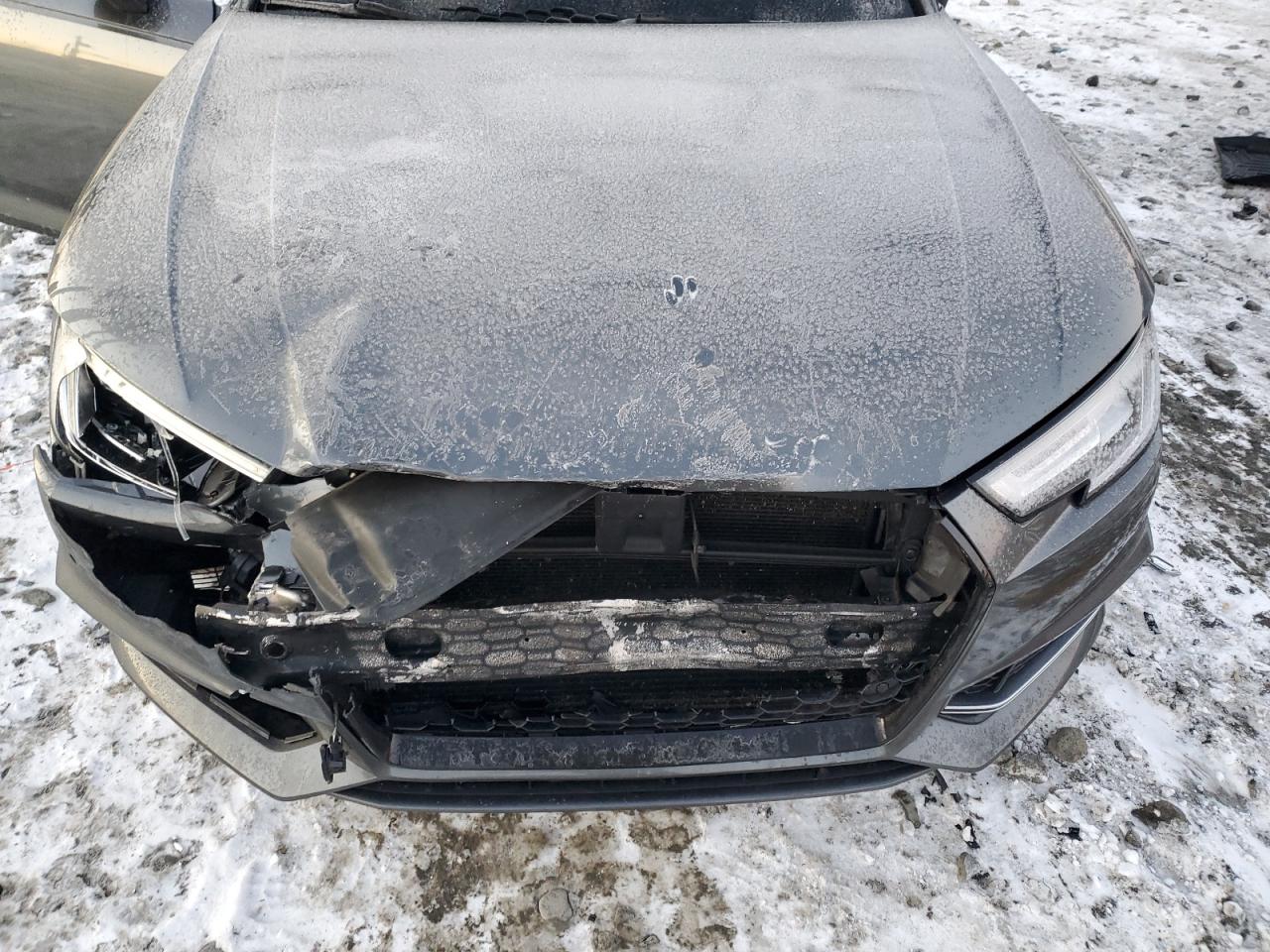 2018 Audi RS4 VIN WAUC4AF47JA001737 Copart auction photo, front end damage thumbnail 11