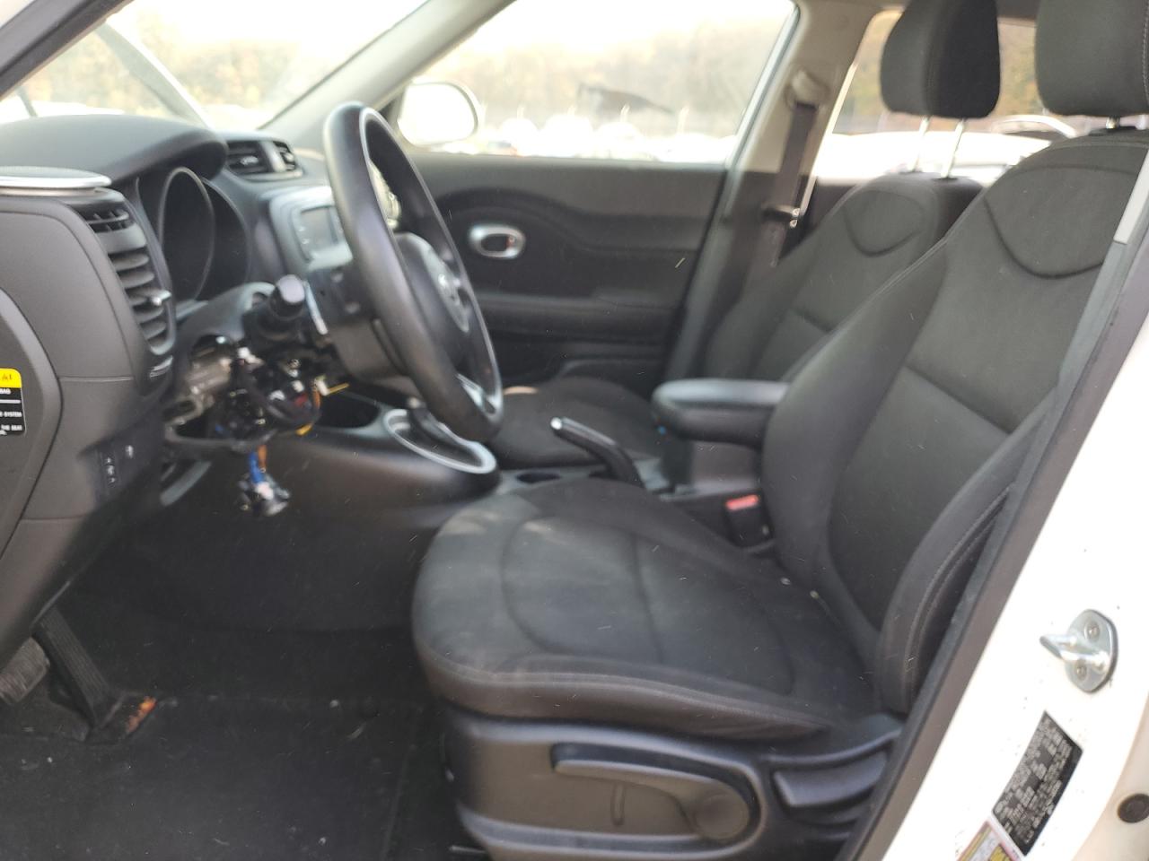 2016 KIA Soul VIN KNDJN2A24G7381385 Copart auction photo, vandalism / rear end damage thumbnail 7
