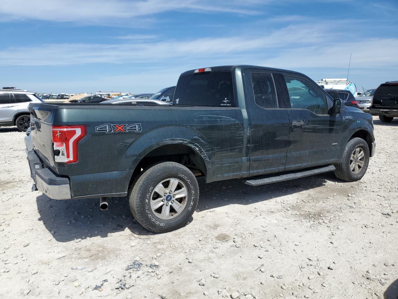2015 Ford F-150 VIN 1FTEX1EP3FFC27489 Copart auction photo, minor dent/scratches damage thumbnail 3