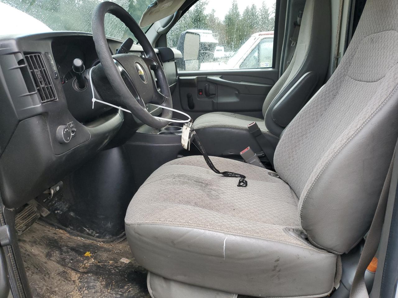 2015 Chevrolet Express VIN 1GB3G4CG0F1255439 Copart auction photo, undercarriage damage thumbnail 7