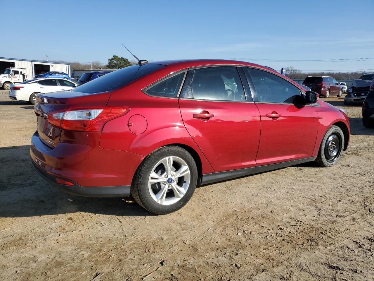 2014 Ford Focus VIN 1FADP3F24EL190016 Copart auction photo, rear end / side damage thumbnail 3