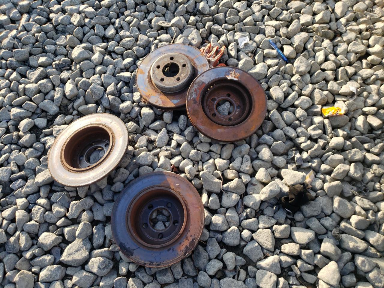 2014 Chrysler 300 VIN 2C3CCABG9EH341733 Copart auction photo, side / undercarriage damage thumbnail 12