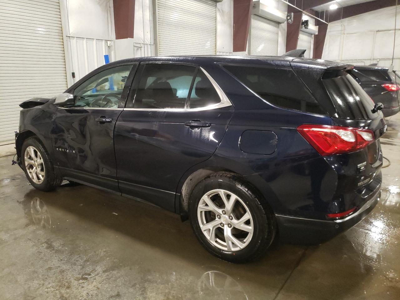 2020 Chevrolet Equinox VIN 3GNAXUEV1LS501933 Copart auction photo, front end damage thumbnail 2