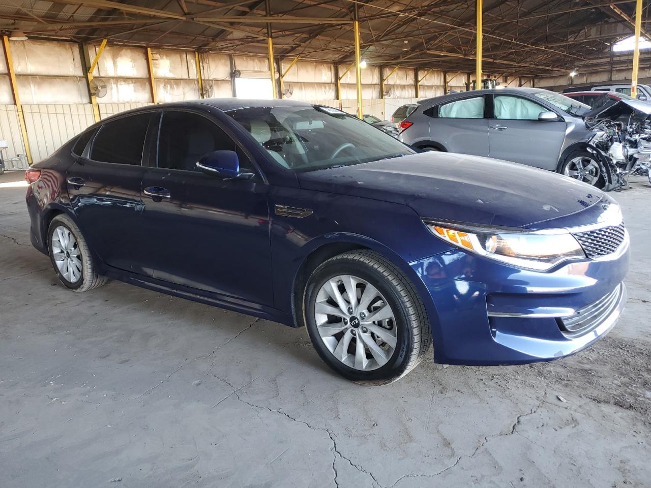 2017 KIA Optima VIN 5XXGT4L34HG130179 Copart auction photo, side / front end damage thumbnail 4