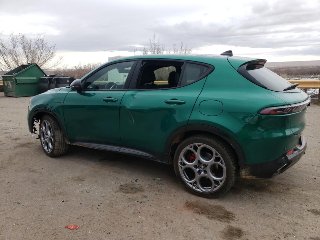 2024 Alfa Romeo Tonale VIN ZASPATDW7R3055525 Copart auction photo, front end / side damage thumbnail 2
