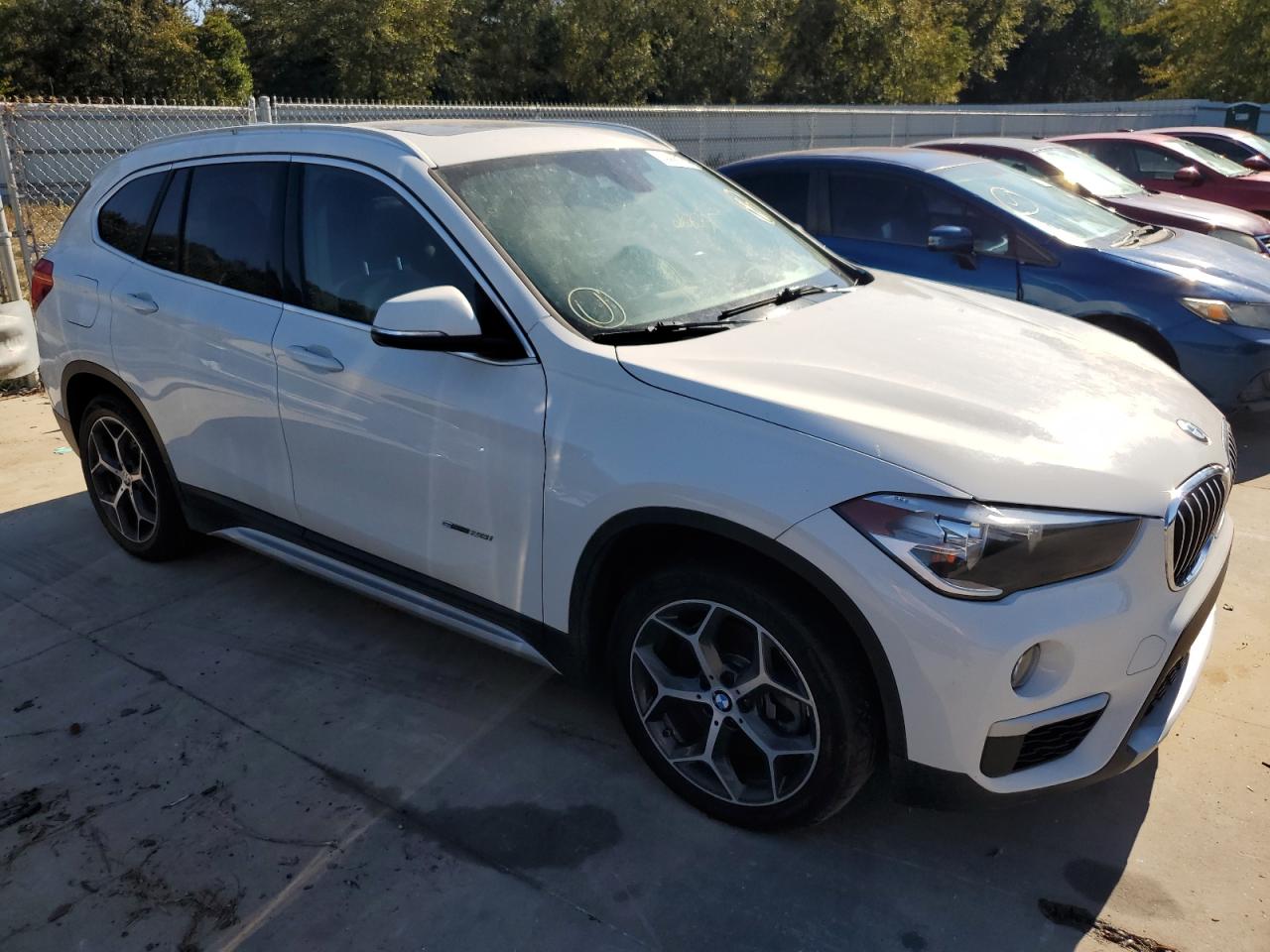 2018 BMW X1 VIN WBXHU7C37J5H43786 Copart auction photo, top/roof / water/flood damage thumbnail 4