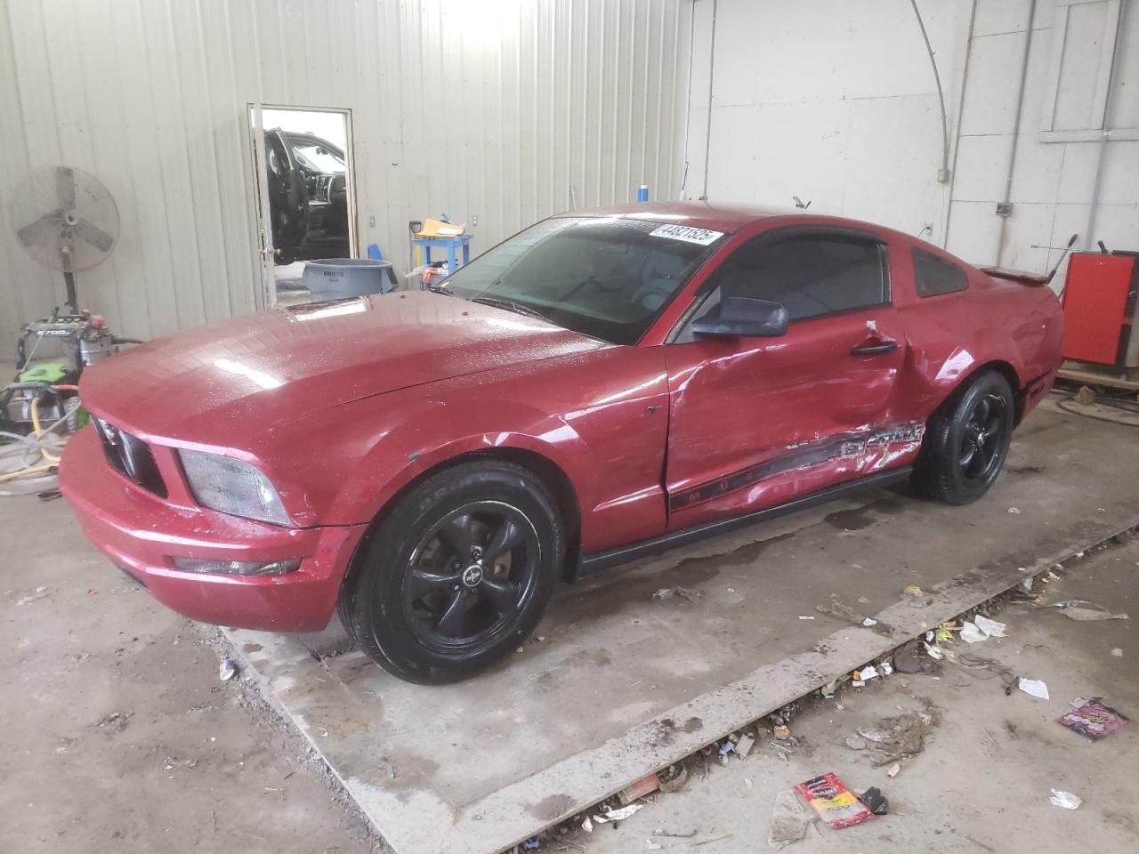 2008 Ford Mustang VIN 1ZVHT80N985142119