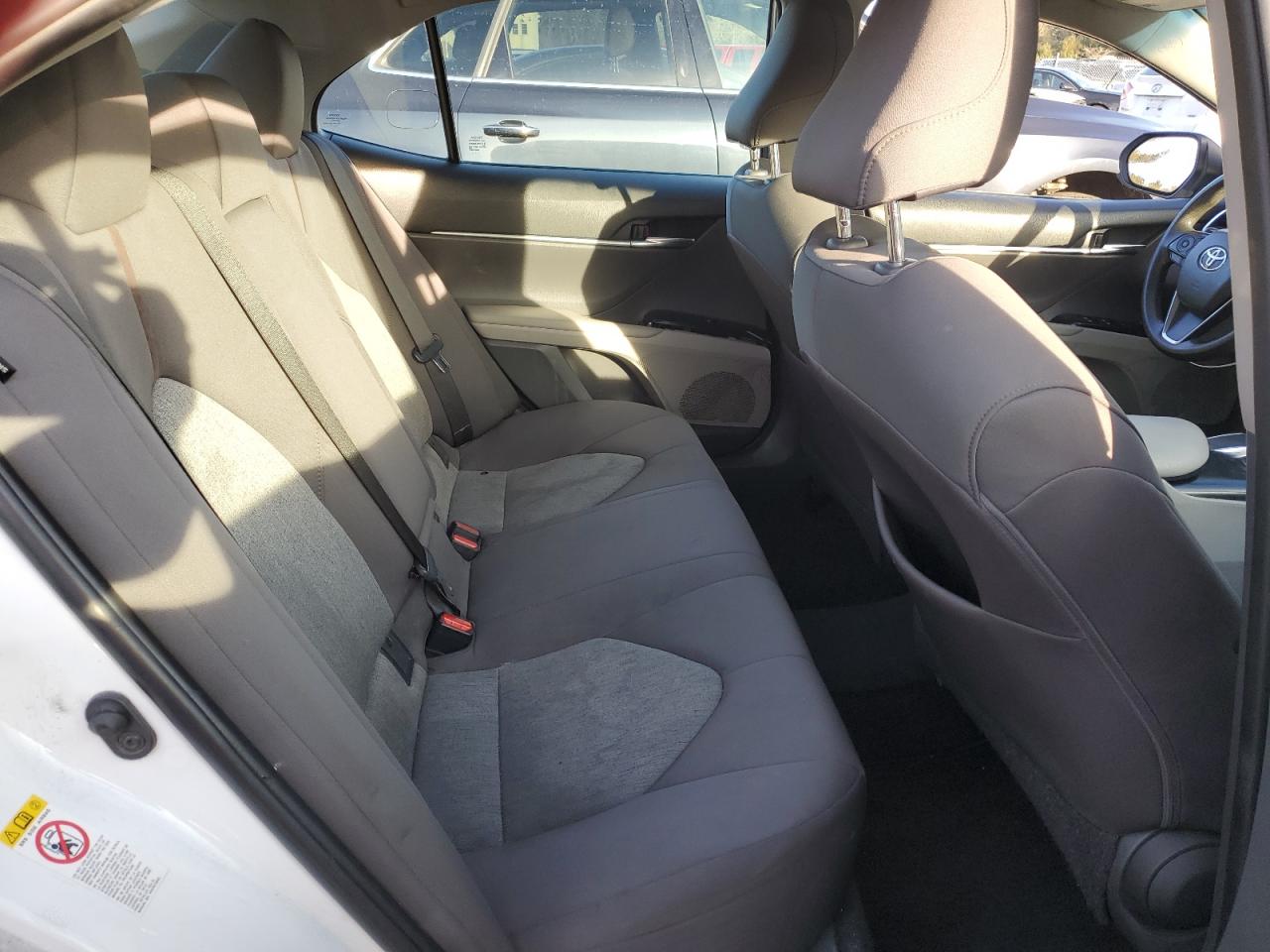 2018 Toyota Camry VIN 4T1B11HK4JU565035 Copart auction photo, rear end / front end damage thumbnail 10