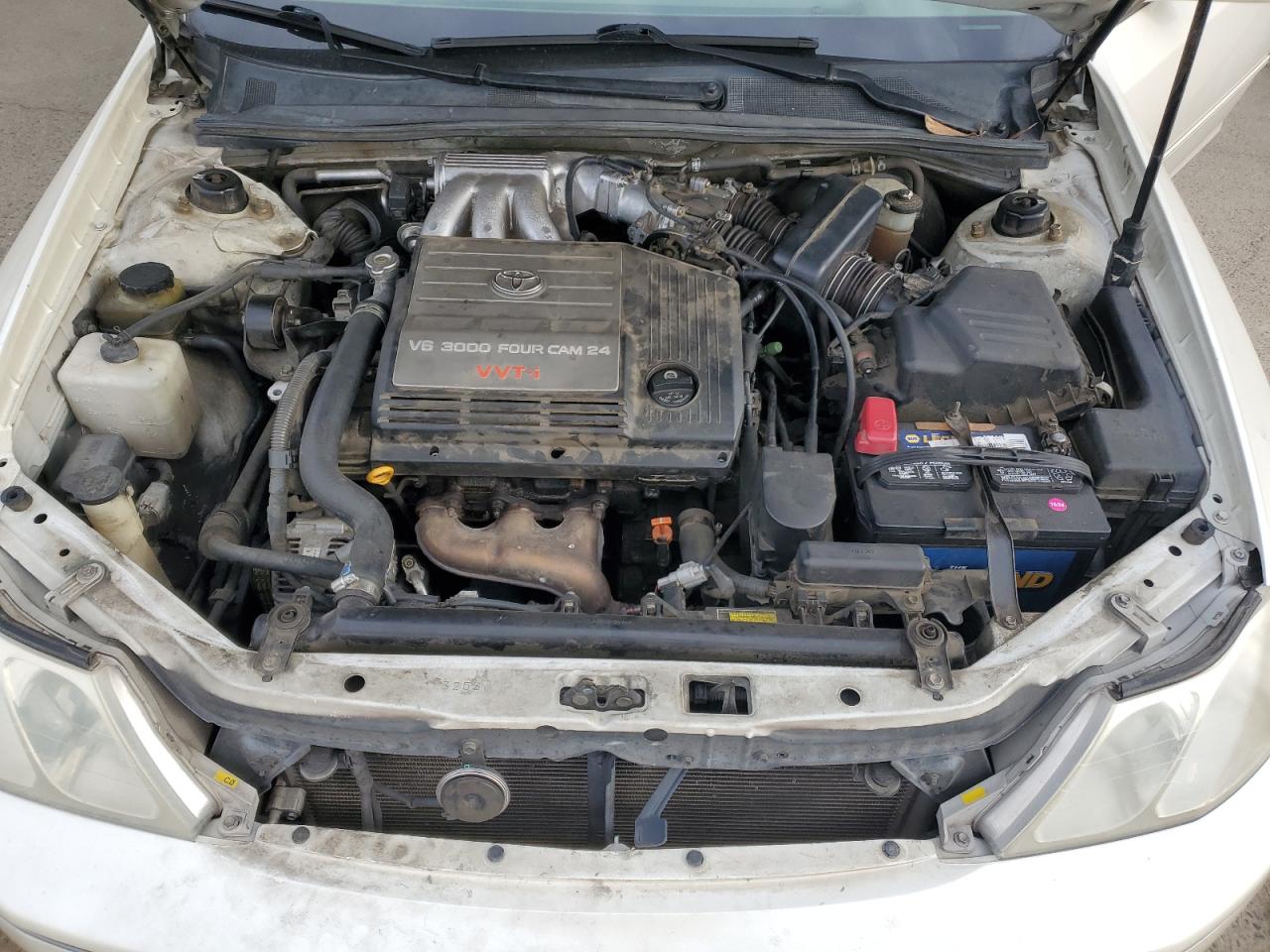 2001 Toyota Avalon VIN 4T1BF28B71U157703 Copart auction photo, rear end damage thumbnail 11
