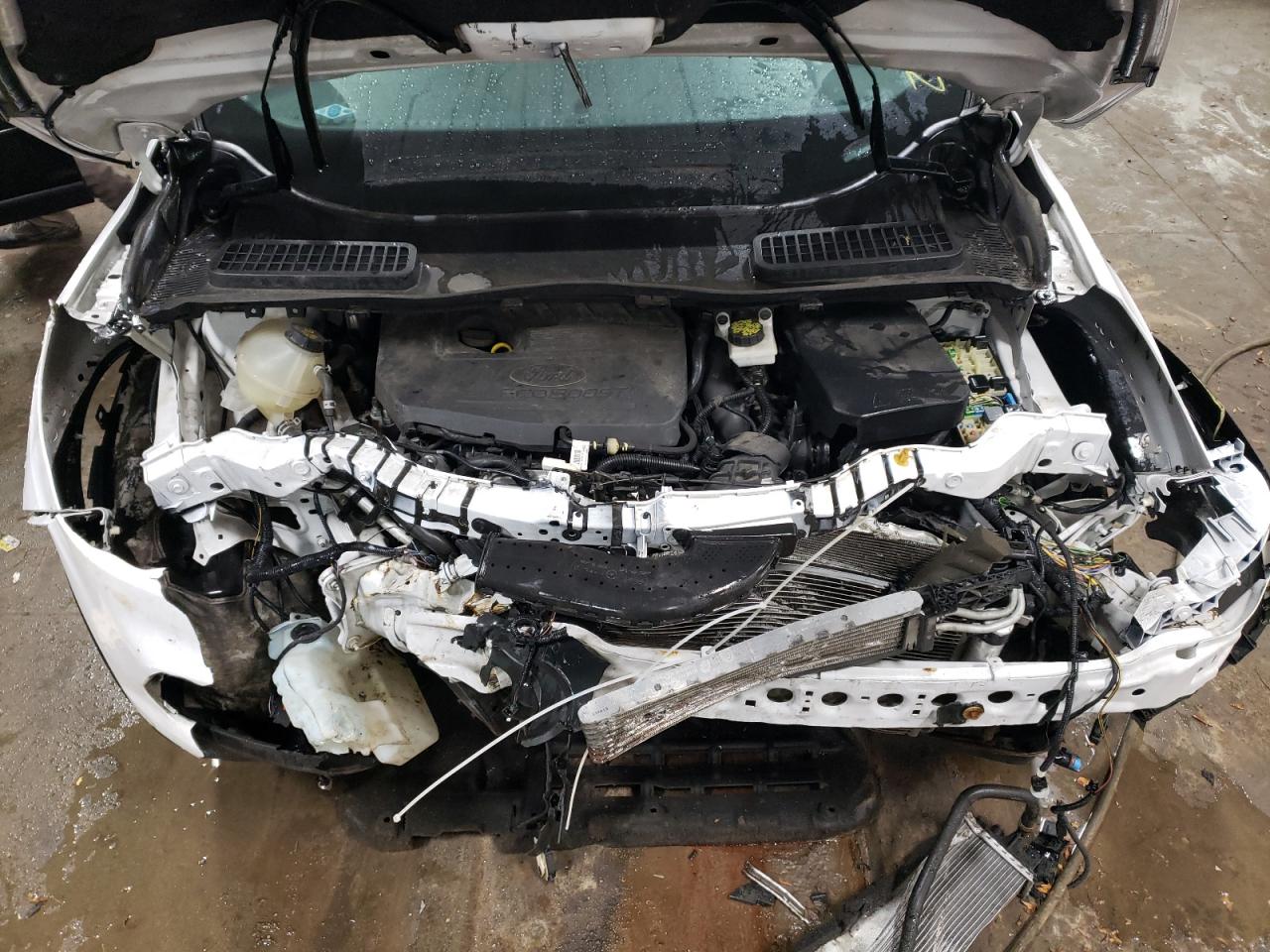2017 Ford Escape VIN 1FMCU0GDXHUB20950 Copart auction photo, front end damage thumbnail 11