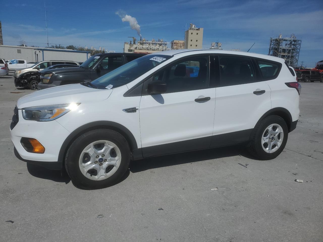 2017 Ford Escape VIN 1FMCU0F78HUE30056
