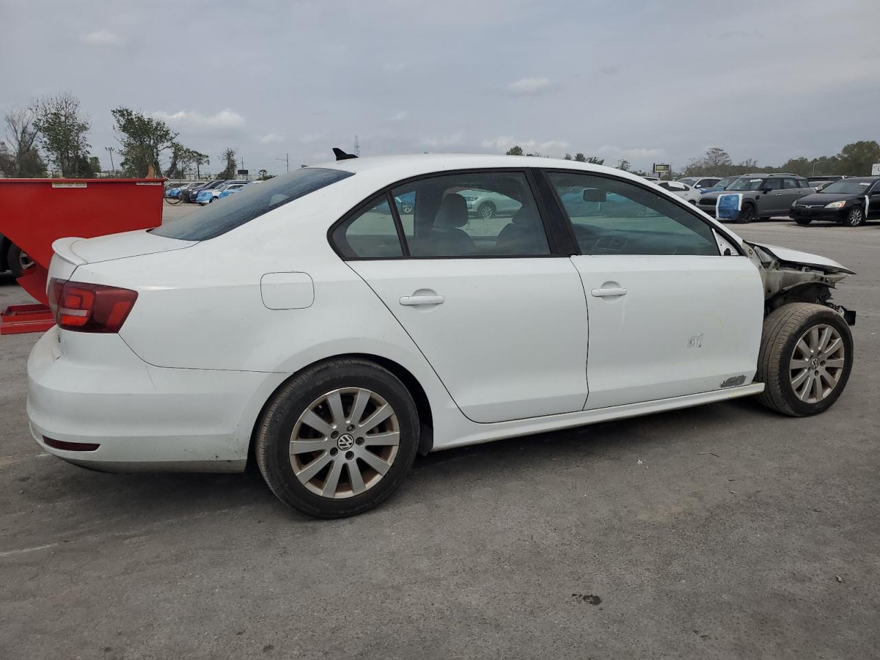 2016 Volkswagen Jetta VIN 3VWB17AJXGM406927 Copart auction photo, front end / side damage thumbnail 3