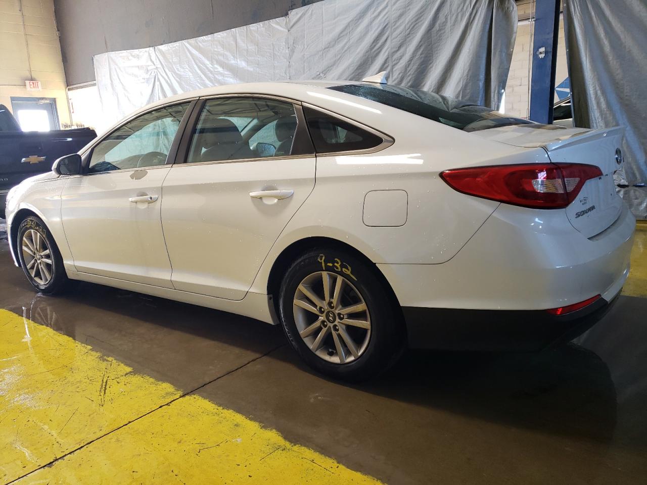 2017 Hyundai Sonata VIN 5NPE24AF4HH453935 Copart auction photo, mechanical / minor dent/scratches damage thumbnail 2
