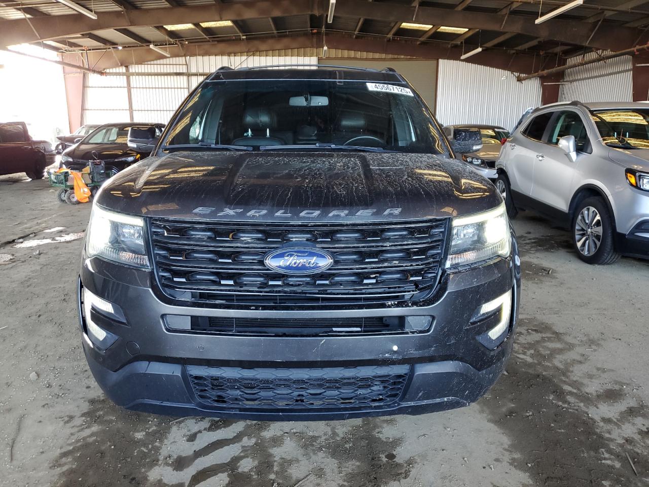 2016 Ford Explorer VIN 1FM5K8GT9GGC47870 Copart auction photo, vandalism damage thumbnail 5