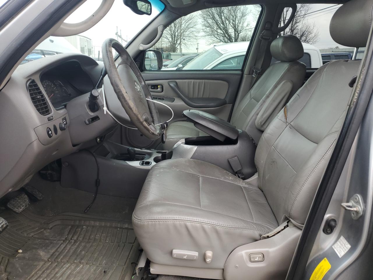 2003 Toyota Sequoia VIN 5TDBT48A53S137490 Copart auction photo, rear end damage thumbnail 7