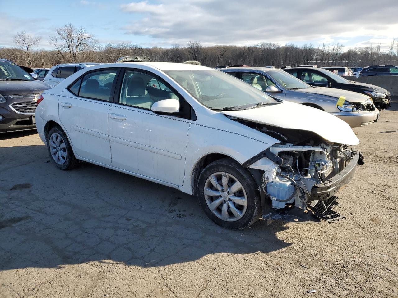 2016 Toyota Corolla VIN 2T1BURHE3GC645713 Copart auction photo, front end / minor dent/scratches damage thumbnail 4