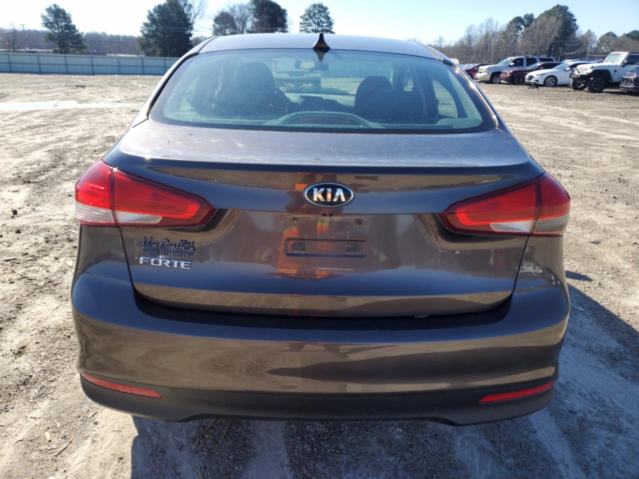 2017 KIA Forte VIN 3KPFL4A72HE120812 Copart auction photo, front end / minor dent/scratches damage thumbnail 6