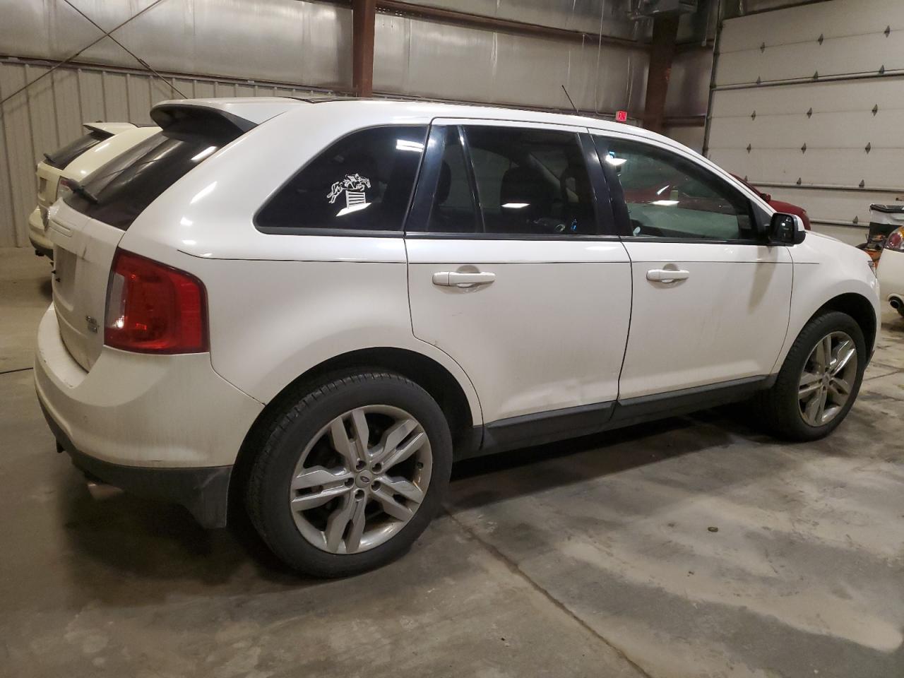 2012 Ford Edge VIN 2FMDK4JC5CBA47938 Copart auction photo, minor dent/scratches damage thumbnail 3