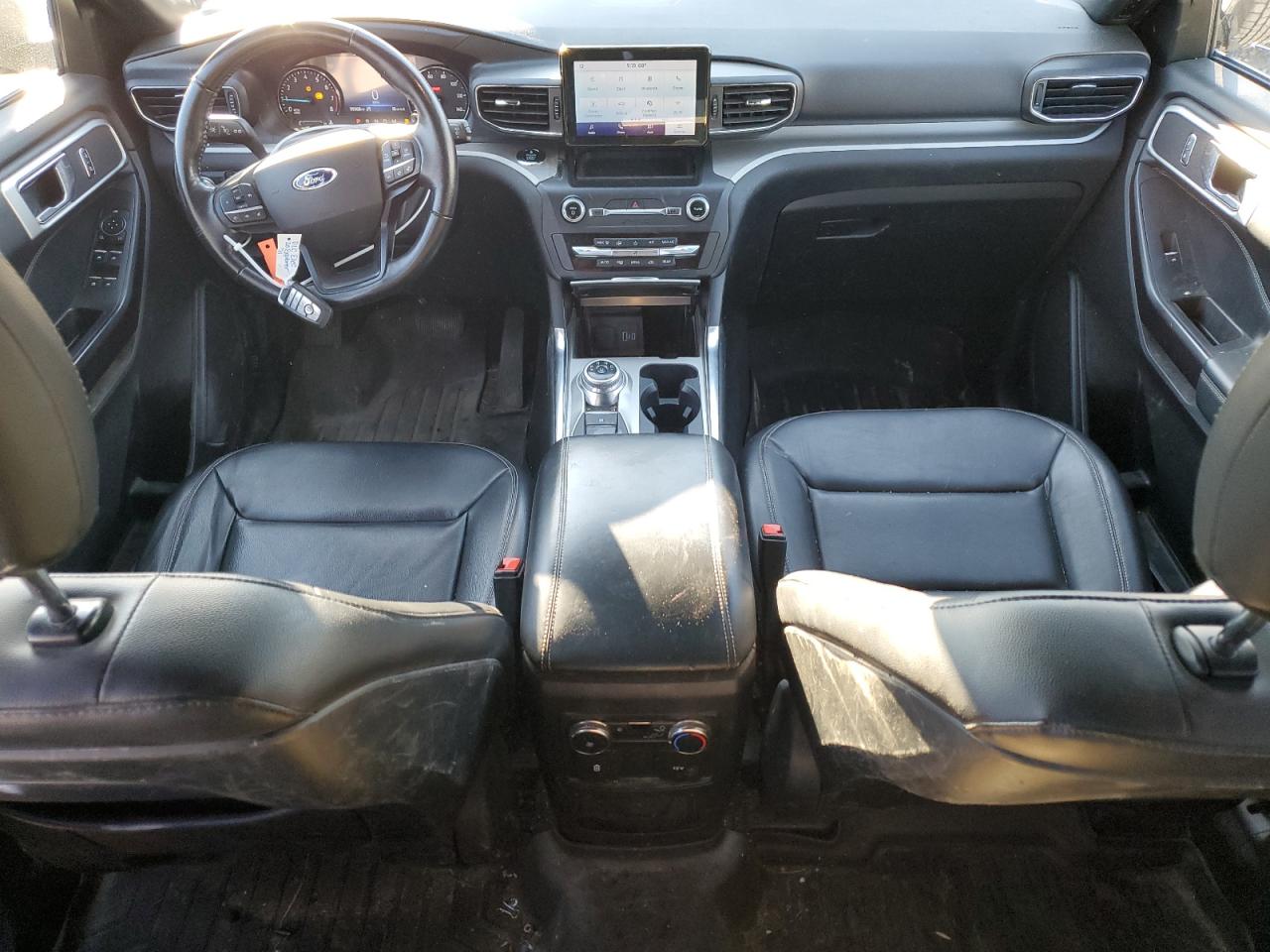 2020 Ford Explorer VIN 1FMSK8DH4LGA22270 Copart auction photo, front end / side damage thumbnail 8