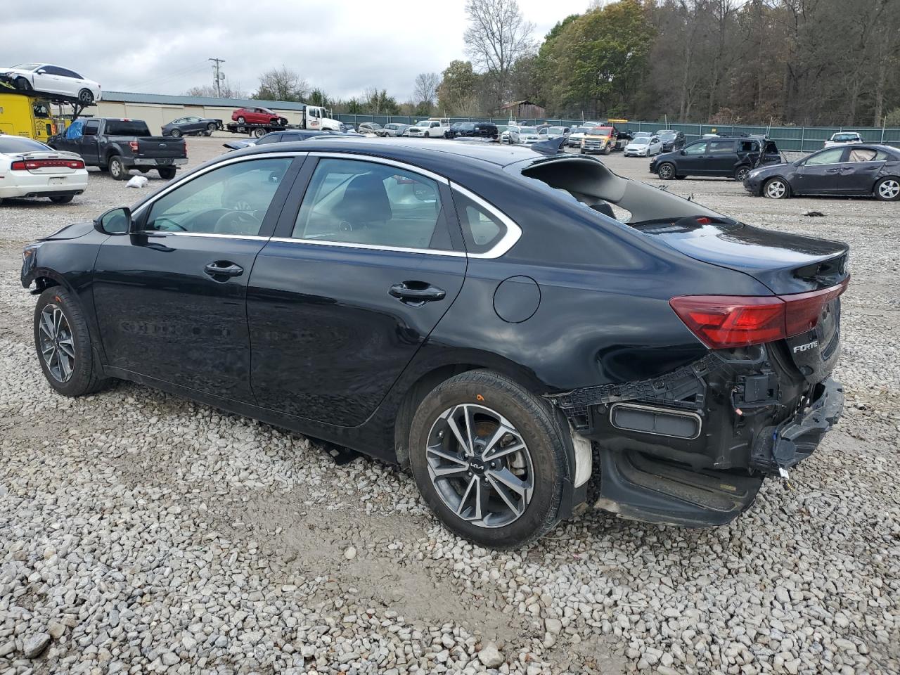 2022 KIA Forte VIN 3KPF34AD6NE471109 Copart auction photo, all over damage thumbnail 2