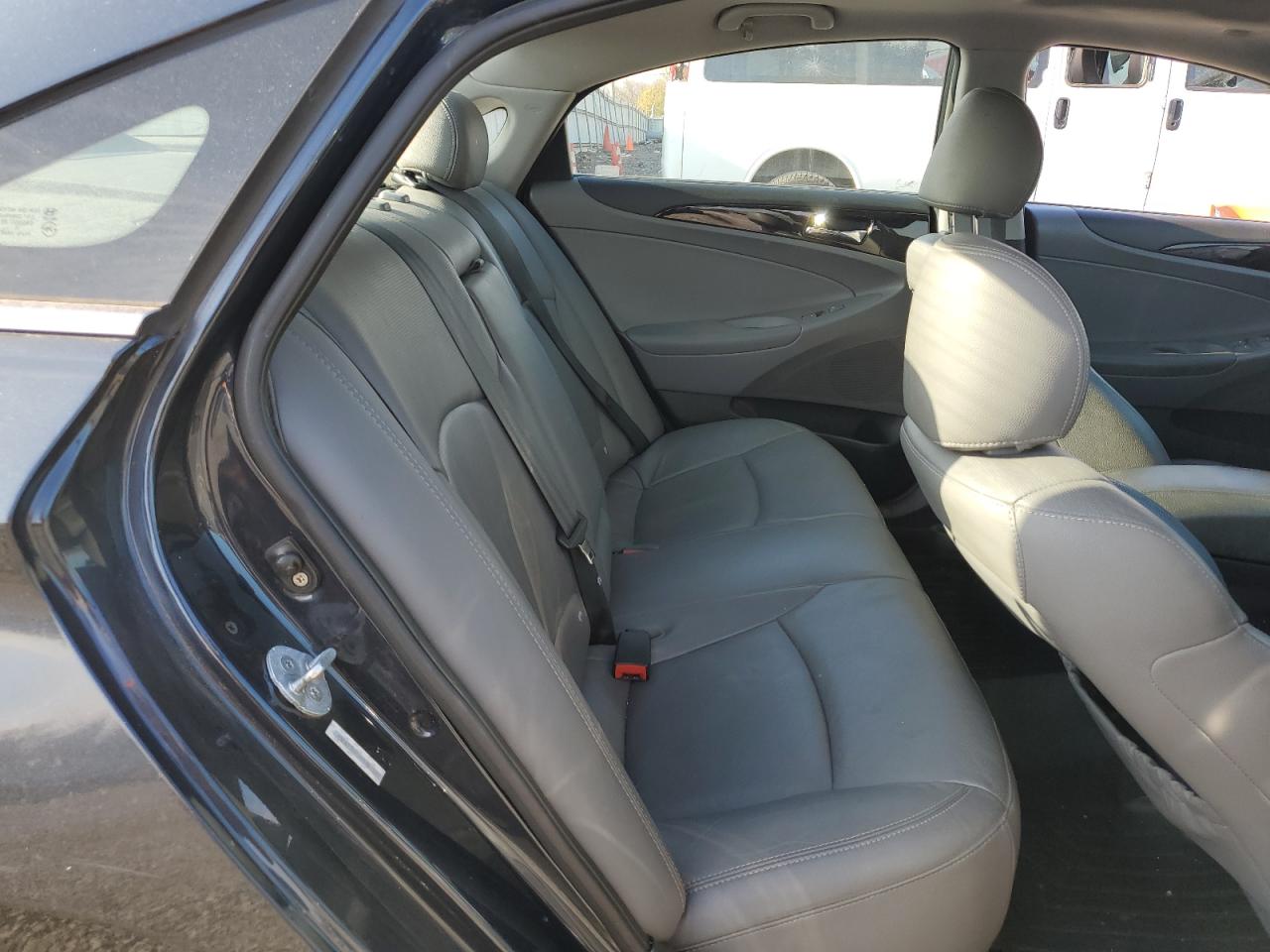 2011 Hyundai Sonata VIN 5NPEC4AC9BH127204 Copart auction photo, front end damage thumbnail 11