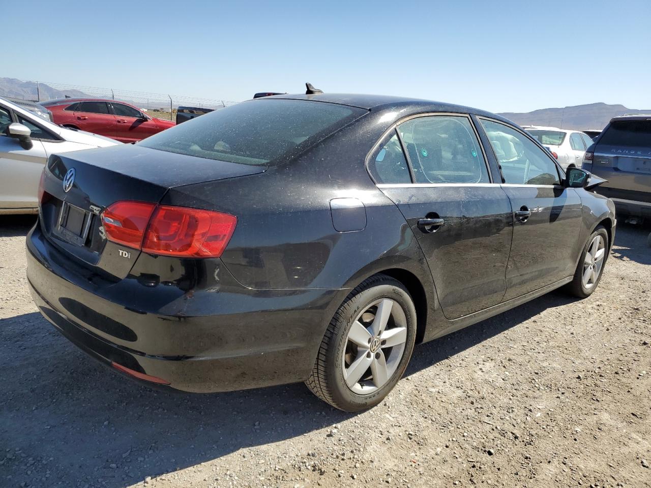2014 Volkswagen Jetta VIN 3VWLL7AJ7EM229569 Copart auction photo, front end damage thumbnail 3