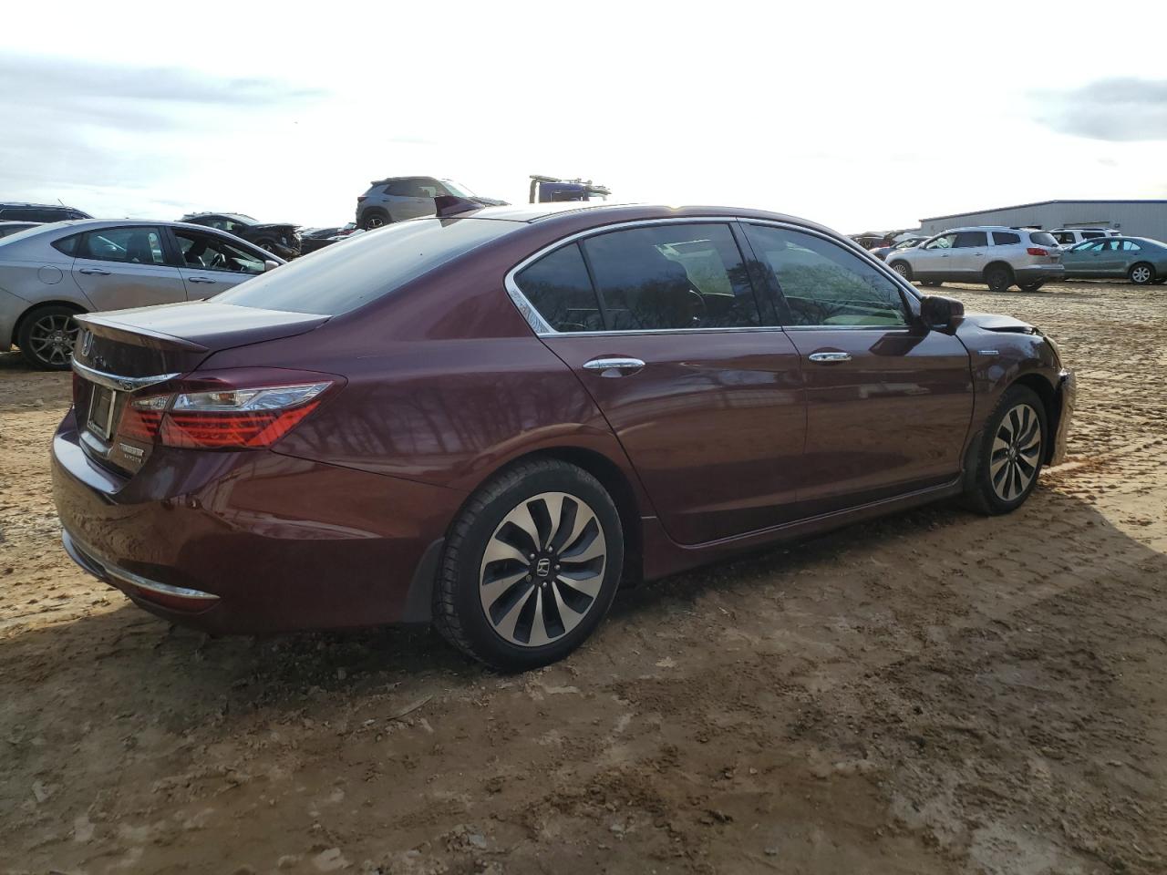 2017 Honda Accord VIN JHMCR6F74HC022442 Copart auction photo, front end damage thumbnail 3