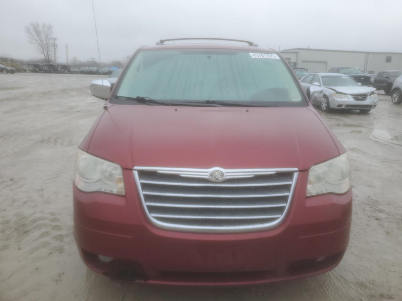 2010 Chrysler Town & Country VIN 2A4RR8DX2AR374940 Copart auction photo, side / front end damage thumbnail 5