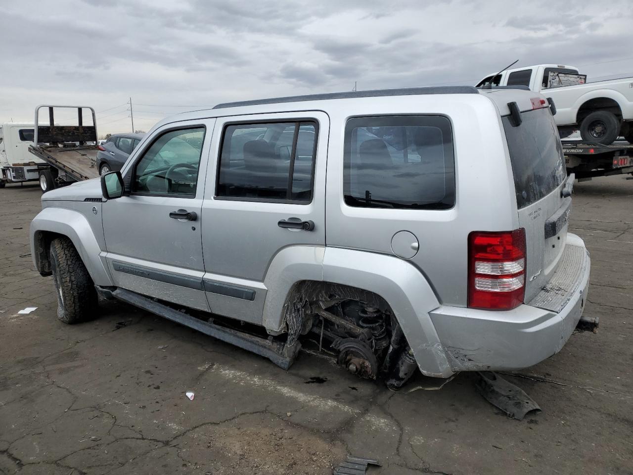2008 Jeep Liberty (North America) VIN 1J8GN28K98W105705 Copart auction photo, rear end damage thumbnail 2