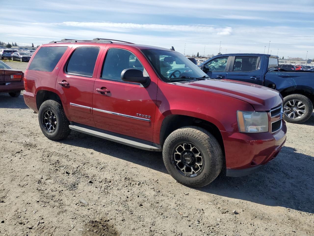 2010 Chevrolet Tahoe VIN 1GNUKBE02AR244513 Copart auction photo, front end / rear end damage thumbnail 4