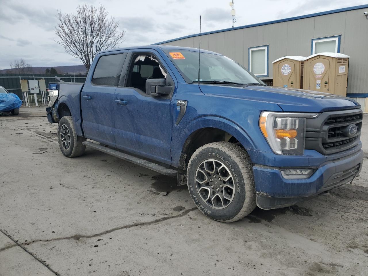 2022 Ford F-150 VIN 1FTFW1E55NKF16563 Copart auction photo, all over damage thumbnail 4