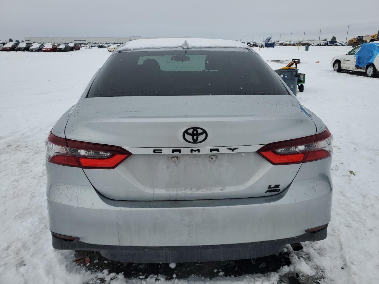 2022 Toyota Camry VIN 4T1C11BK6NU065025 Copart auction photo, front end / side damage thumbnail 6