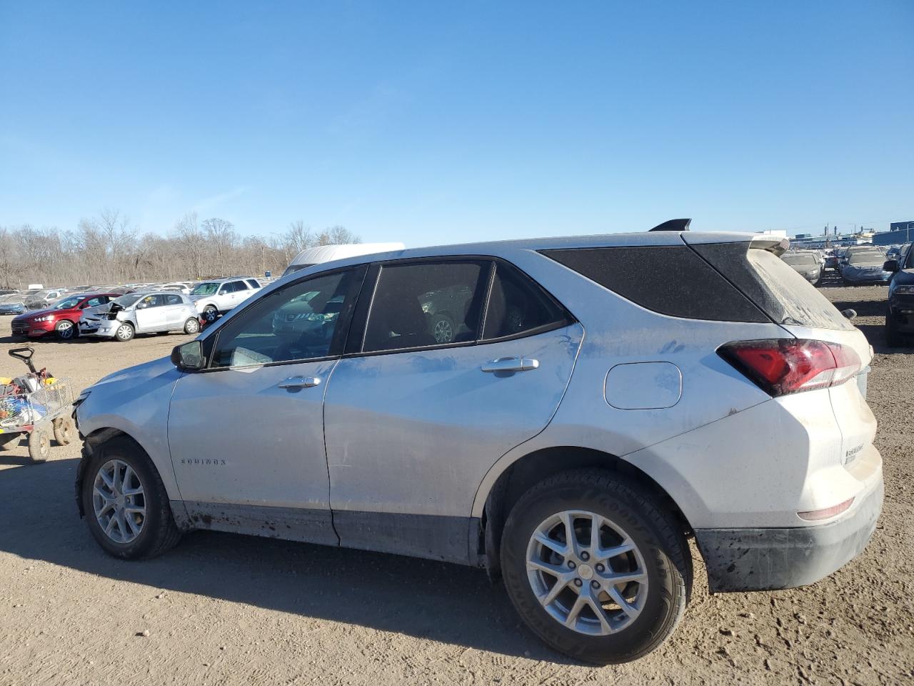 2022 Chevrolet Equinox VIN 3GNAXSEV1NS150089 Copart auction photo, front end / side damage thumbnail 2