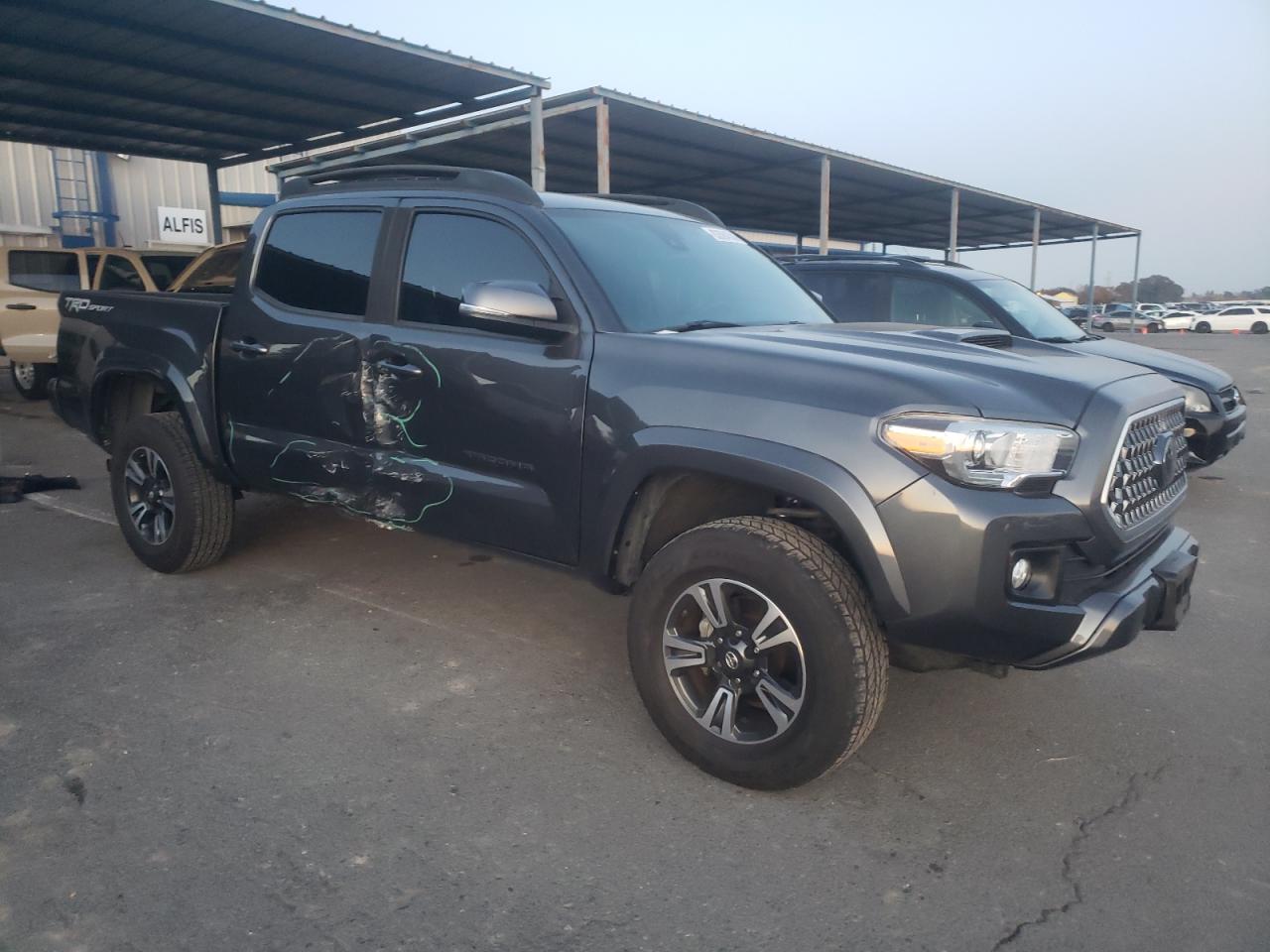 2019 Toyota Tacoma VIN 3TMAZ5CN5KM102618 Copart auction photo, rear end damage thumbnail 4