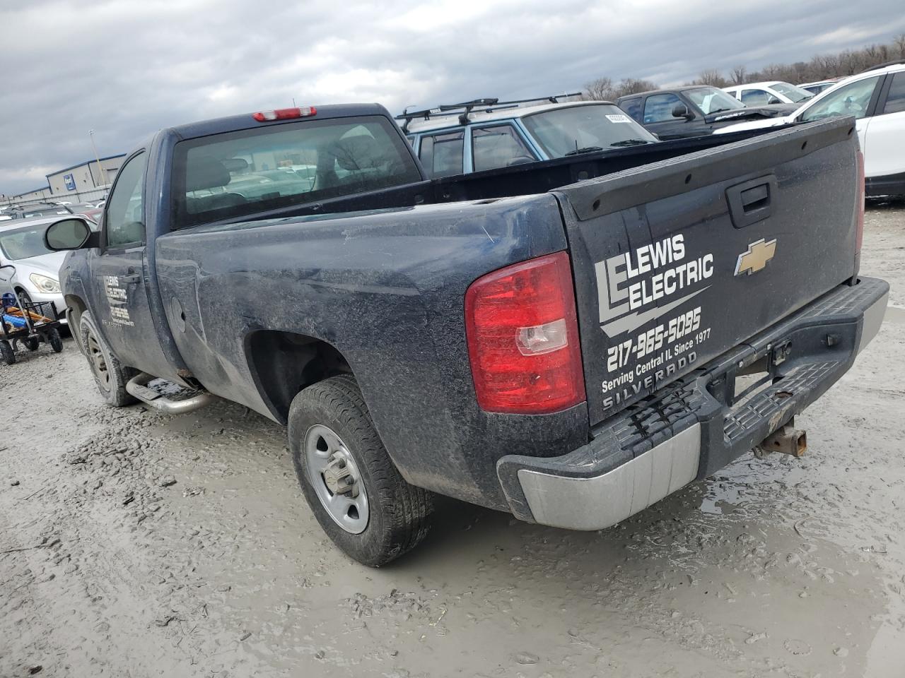 2009 Chevrolet Silverado VIN 1GCEC14X89Z185286 Copart auction photo, front end damage thumbnail 2