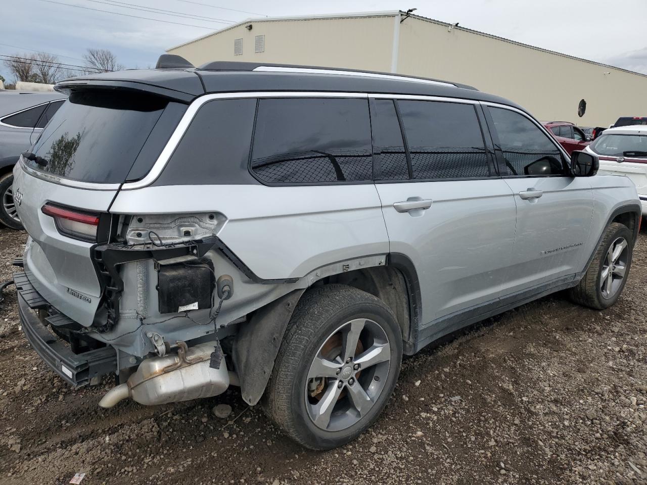 2021 Jeep Grand Cherokee VIN 1C4RJKBG5M8108129 Copart auction photo, rear end / minor dent/scratches damage thumbnail 3