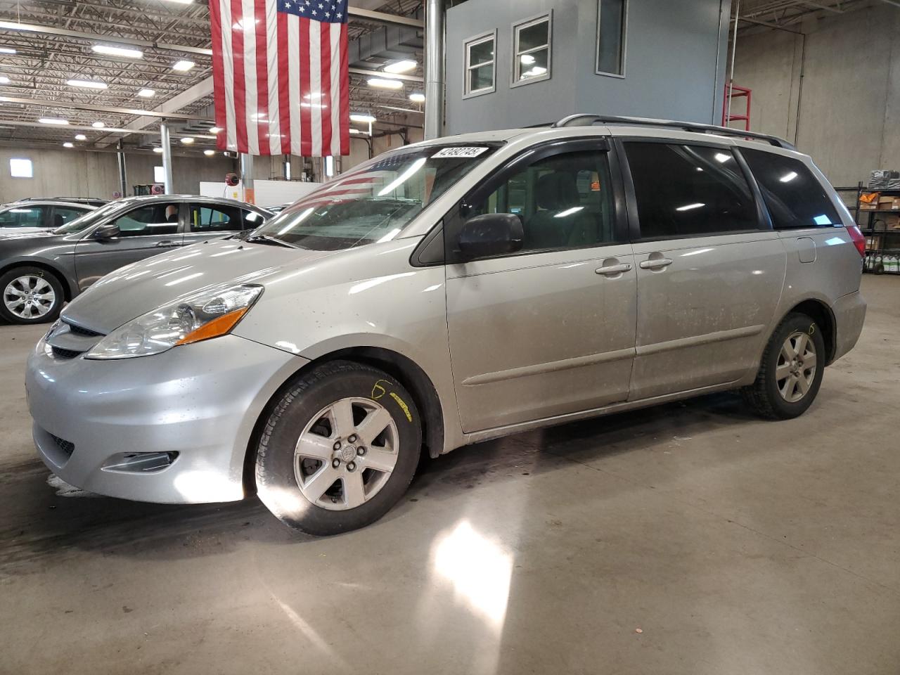 2008 Toyota Sienna VIN 5TDZK23C78S109065